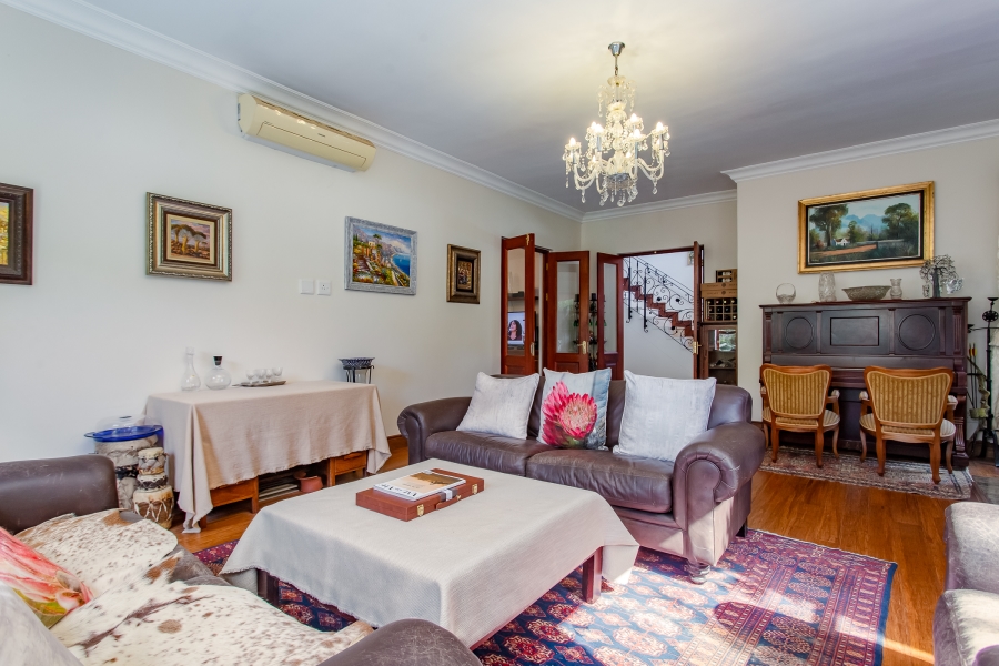 5 Bedroom Property for Sale in Val De Vie Estate Western Cape